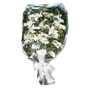 Ανθοδέσμη για κηδεία με λευκά λουλούδια