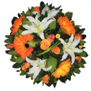 Flower arrangement in orange-white color
