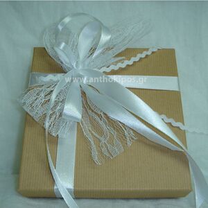 Wedding Favors, chic wedding favor with box and lace