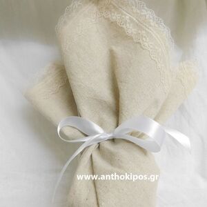 Wedding Favors, vintage favor beige handkerchief with finish lace