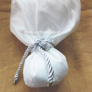 Wedding Favors, favor with white scarf and drawstring