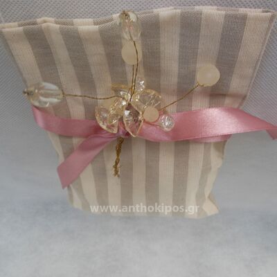Wedding Favor pouch with decorative flower
