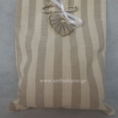 Wedding Favor striped pouch with nanny heart