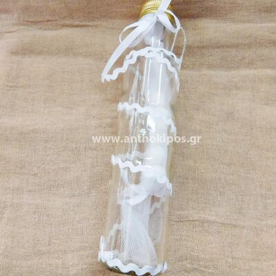 Wedding Favors, special bonbonniere, with glass bottle containing tulle candies