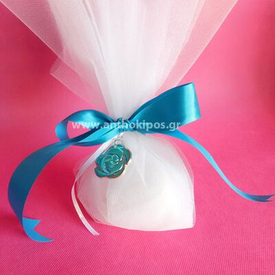 Wedding Favors, tulle favor with flower motif