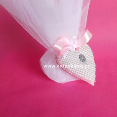 Wedding Favors, tulle wedding favor with hanging heart