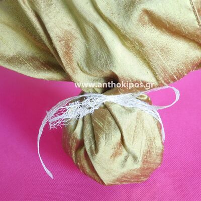 Wedding Favors, bonbonniere with gold scarf