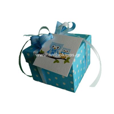 Chic christening favor with polka white blue box