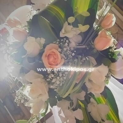 Λαμπάδες Γάμου με παλ λουλούδια και φυλλώματα εισαγωγής