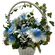 Καλάθι με μπλε άνθη εποχής