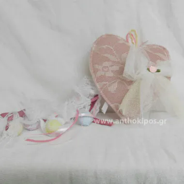 Wedding Favor a lovely hanging lace heart