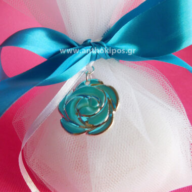 Wedding Favors, tulle favor with flower motif