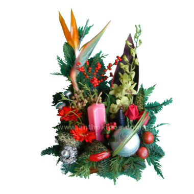 Christmas - New Year flower arrangement lovely in trunk